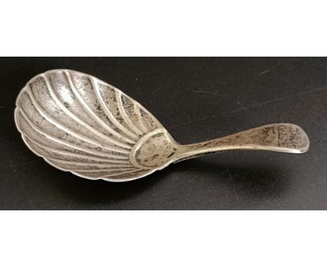 A Victorian silver caddy spoon, with fluted bowl, London 1841,&nbsp;16.2 g