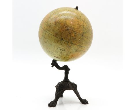 Brussel, Aardglobe, R. Bos, 30 cm. in diameter.