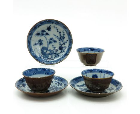 Also with cappuccino decor, saucers are 14 cm. in diameter, with restorations.