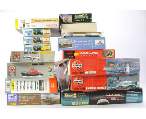 A group of 15 plastic model kits comprising Dragon British Bren Gun w/Anti-Aircraft Tripod, Airfix HMS Hood, Airfix HMS King 