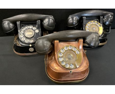 Vintage Bakelite telephones including; RTT Kettle bell telephone; etc (3).