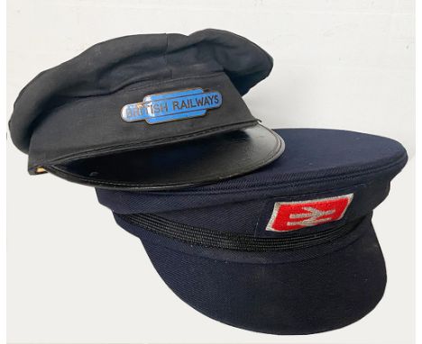 BR Greasetop Drivers Hat size 7 fitted with a BR(Sc) totem Capbadge (one chip above the I) well used. Together with a British