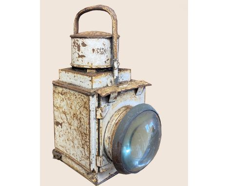 BR(M) Loco Headlamp complete with reservoir but no red slide.