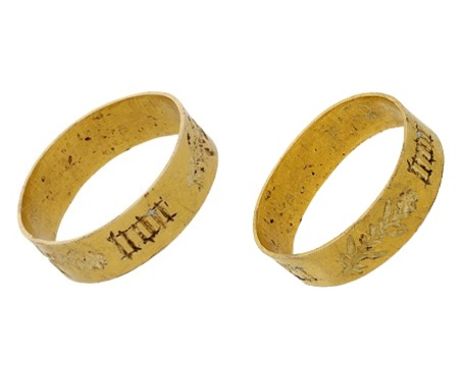 A Medieval gold posy ring, circa 1350-1450, the flat gold band engraved to the exterior ‘en bon an’ in black letter script, t
