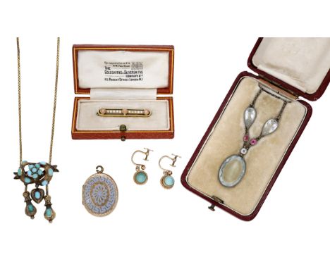 A small collection of antique jewellery, to include an early 20th century aquamarine and gem-set pendant, Russian, mounted in