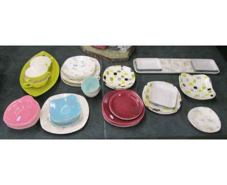 Large collection of china to include Midwinter Stylecraft