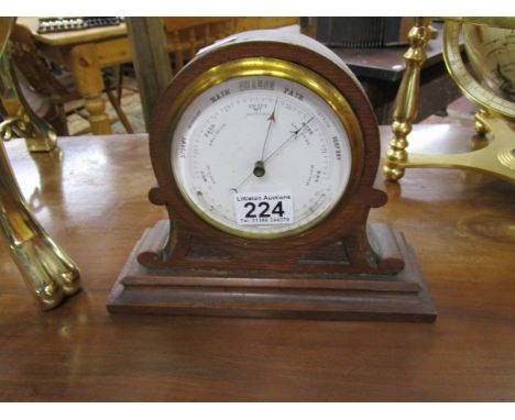 Mantle barometer