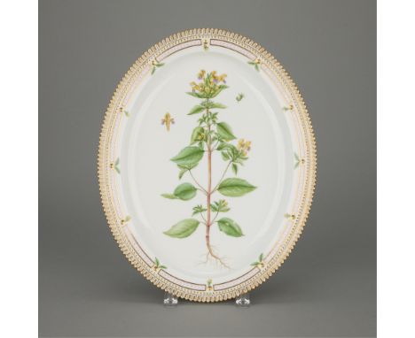 Royal Copenhagen, Denmark. Porcelain Flora Danica botanical pattern reticulated serving platter plate, shape number "20 3518"