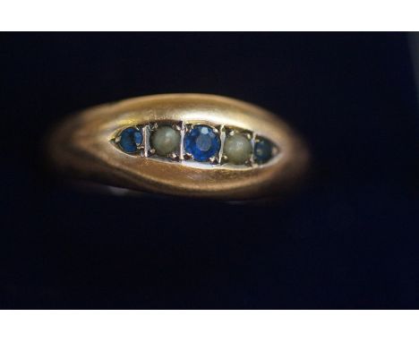 9ct Gold ring set with blue gem stones &amp; seed pearl, Chester hallmark. Size P