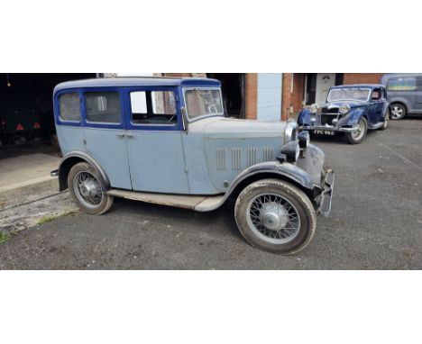 1932 Singer Nine, 972cc. Registration number XJ2289 (it is unknown whether this a transferrable number). Car number 41585. En