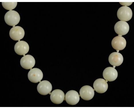 Vintage Angelskin Coral Bead Necklace With 14 Karat Yellow Gold Clasp. Signed 14K, Good Condition. The Beads Measuring Approx