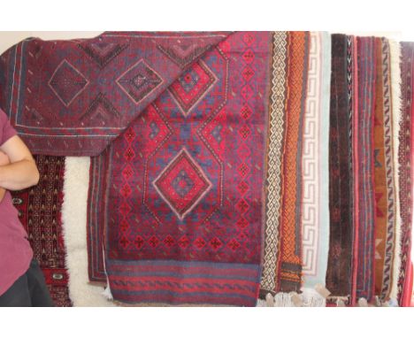 An approx 9' x 2'1" Meshwani runner