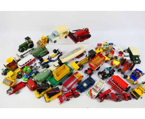 Corgi - Dinky - Britains - Matchbox - A group of unboxed vehicles including Aveling Barford Roller # 279, Hummer Stretch Limo