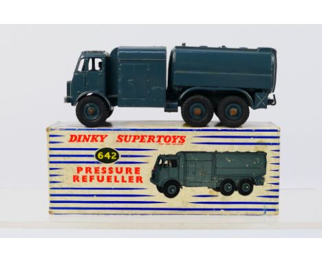 Dinky - Supertoys - A boxed RAF Pressure Refueller # 642. The model appears in Good condition with signs of light use in a Go