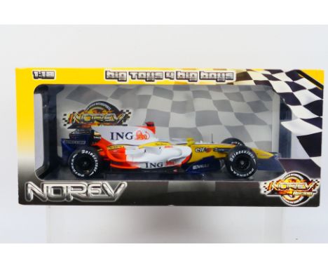Norev - A boxed 1:18 scale 2008 ING Renault F1 Team R28 # 185115. The car appears in Mint condition in a Very Good box with l