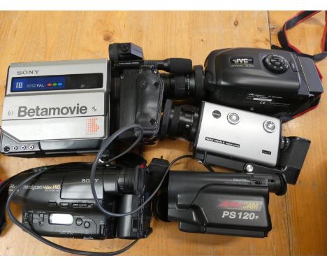 A Minolta dynax 505 SI camera, a Canon EDS 300 camera &amp; lenses (cased) together with various camcorders, movie projectors