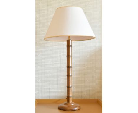A PAIR OF BAMBOO TYPE LAMPS AND STANDARD LAMP.