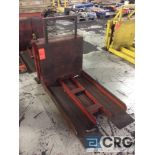 Presto CR7+20 electric/ hydraulic tipping table lift, 2000 lb capacity
