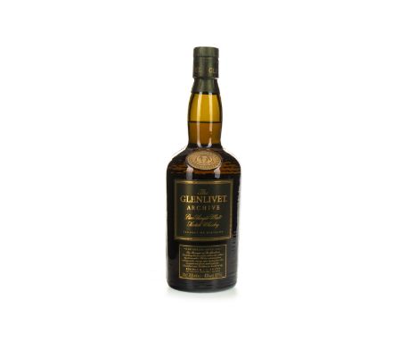 GLENLIVET ARCHIVE Single Malt Scotch Whisky 70cl, 43% volume.
