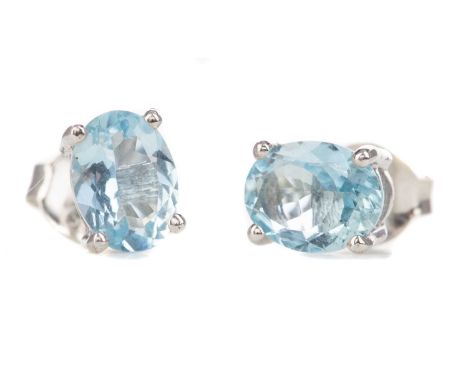 PAIR OF AQUAMARINE STUD EARRINGS,set with oval stones, in silver