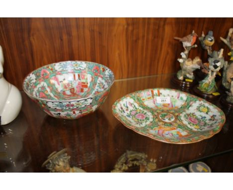 AN ORIENTAL FAMILLE ROSE PATTERN CERAMIC BOWL AND DISH