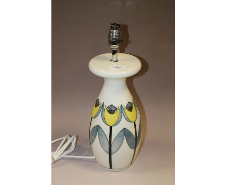 A LARGE MOORCROFT DESIGN CONSORT YELLOW FLOWER TABLE LAMP