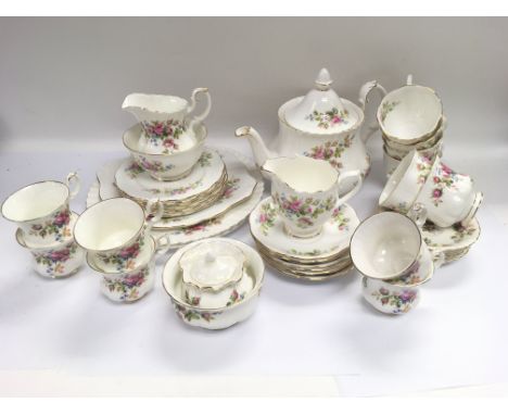 A Riyal Albert Moss Rose tea service, both first and second quality. Shipping category D.