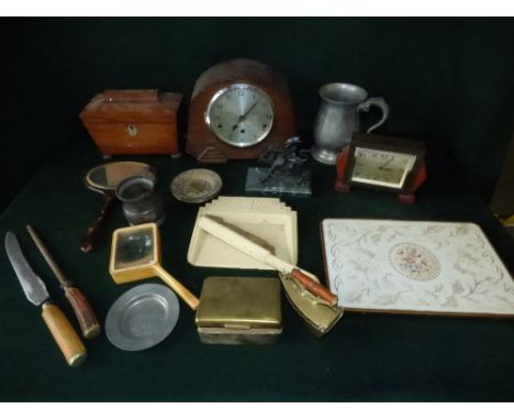 Victorian mahogany tea caddy & a qty of mixed collectables