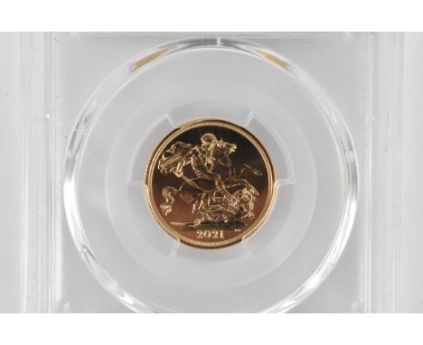 United Kingdom - Elizabeth II (1952-2022) Sovereign dated 2021, fifth crowned portrait of Queen Elizabeth II, right, ./. St G