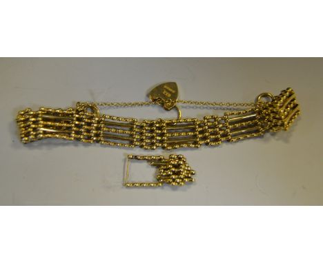 A 9ct gold gate link bracelet, 14.5g