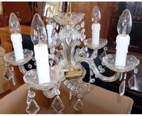 Modern cut glass chandelier Condition report: see terms and conditions.