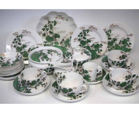 Spode part tea service circa 1820 decorated in green and gilt with a plantation pattern. Condition report: see terms and cond