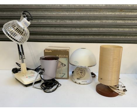 2x Heat Lamps, Steepletone Touch Lamp and Rocket Lamp 