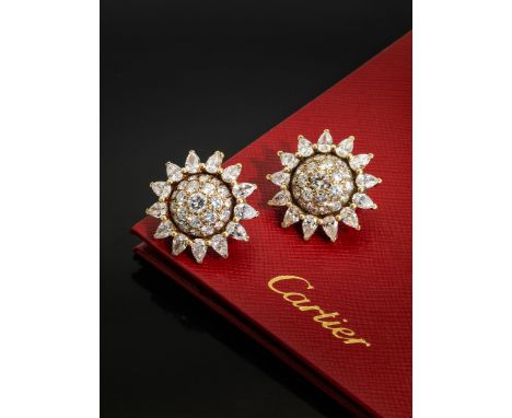 Vintage Sonnenblumen-Diamantohrringe von CartierDurchmesser: ca. 2,5 cm. Gewicht: ca. 17,3 g. 18kt. Gelbgold.Signiert „Cartie