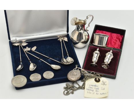 ASSORTED SILVER ITEMS, to include a cased set of spoons, each fitted with a leaf charm to the terminals, hallmarked 'Merriman