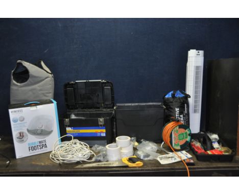 A TOOLCHEST AND A BAG CONTAINING TOOLS including a Ansio tower fan, a foot spar, an extension lead (all untested) a sleeping 