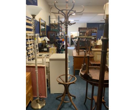 A modern bentwood hat / coat stand