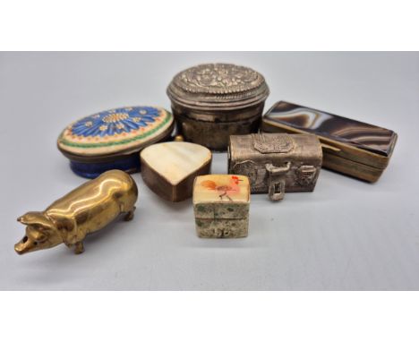 A Collection of various antique and vintage boxes; 19th century oval enamelled patch box, Indian white metal oval lidded box,