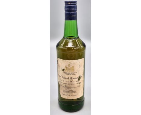 Vintage Bottling of The Royal Household Scotch Whisky, Distillers Glentauchters distillery Malben Speyside Glasgow &amp; Lond