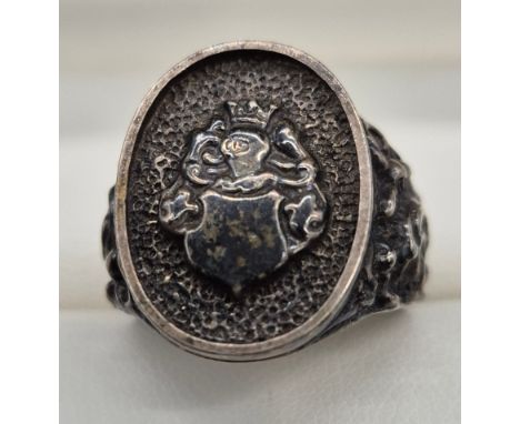 Antique Glasgow ornate raised relief seal ring. [Ring size U] 
