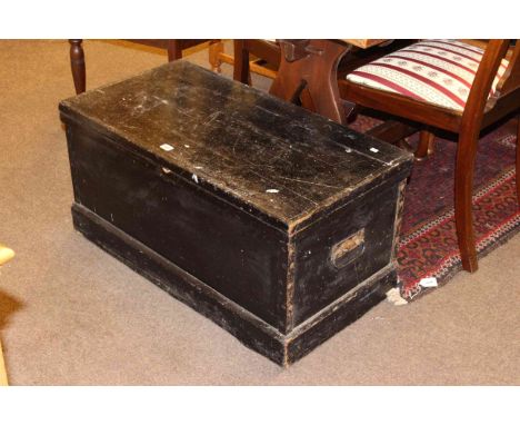 Painted pine tool trunk