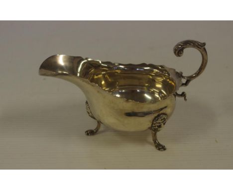 Good sterling silver sauce boat hallmarked Chester 1914, (Haseler Brothers (Edward John Haseler & Noble Haseler)), 15.5 cm wi