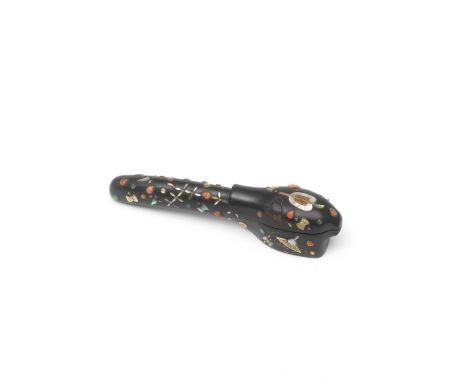 A SHIBAYAMA INLAID YATATE (PORTABLE BRUSH AND INK CONTAINER)Meiji era (1868-1912), late 19th/early 20th centuryInlaid in typi