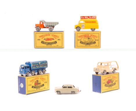 5 Matchbox Lesney vehicles. A Quarry Truck (6) orange chassis cab with a grey body. A Foden Sugar Container (10) in blue. A B