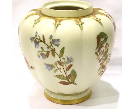 Large Worcester Royal porcelain globular pot, The Stuart, H: 30 cm, lacking lid. P&amp;P Group 3 (£25+VAT for the first lot a
