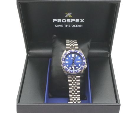 Seiko: Prospex Save The Ocean automatic divers wristwatch stainless steel strap, blue bezel dial, boxed, working at lotting. 