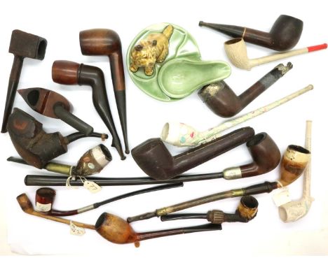 Tray of mixed smokers pipes including churchwarden examples (18). PP&amp;P Group 2 (£18+VAT for the first lot and £3+VAT for 