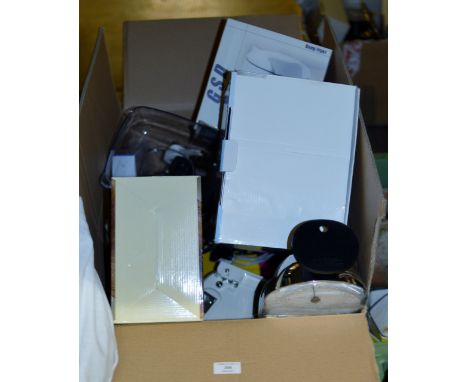 BOX CONTAINING KITCHEN SCALES, COFFEE GRINDER, KENWOOD MIXER & GENERAL HOUSEHOLD ITEMS     