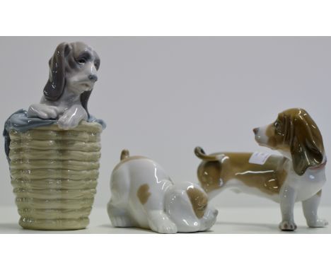 2 LLADRO DOG ORNAMENTS & NAO DOG ORNAMENT     