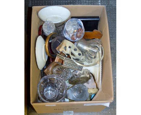 BOX CONTAINING EASTERN BOX, CHROME TRAY, GLASS WARE, SOAPSTONE MONKEY DISPLAY, DECANTER ETC     
